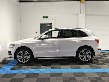 Used Audi Q5 2010 for sale - 77707021: Photo
