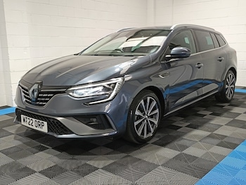 Used Renault Megane 2022 for sale - 77888212: Photo