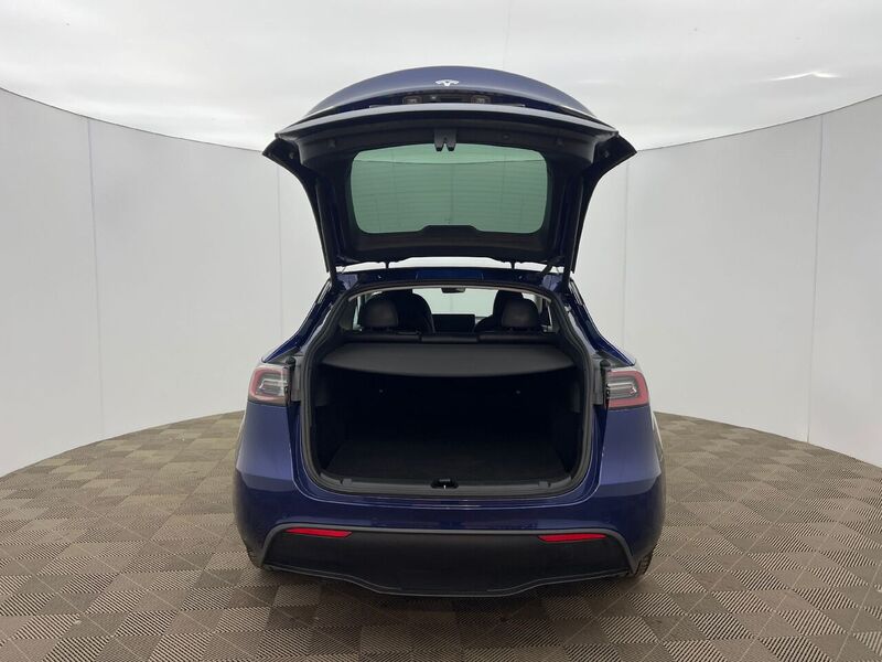 Used Tesla Model Y 2022 for sale - 76378865: Photo 10