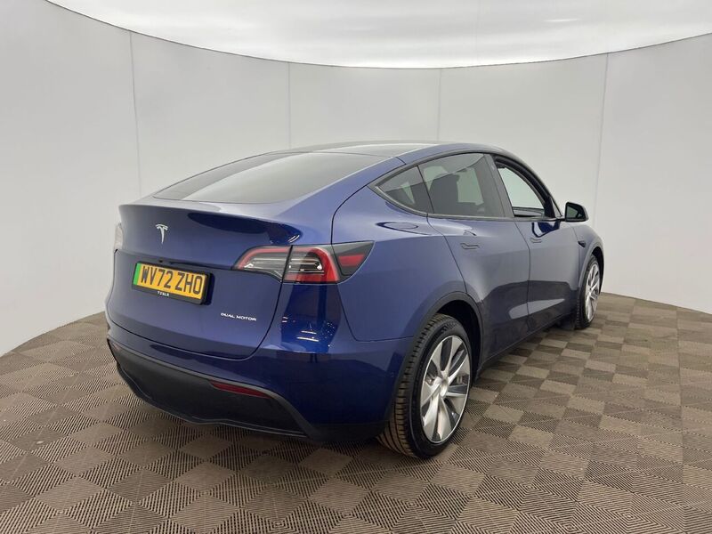 Used Tesla Model Y 2022 for sale - 76378865: Photo 2