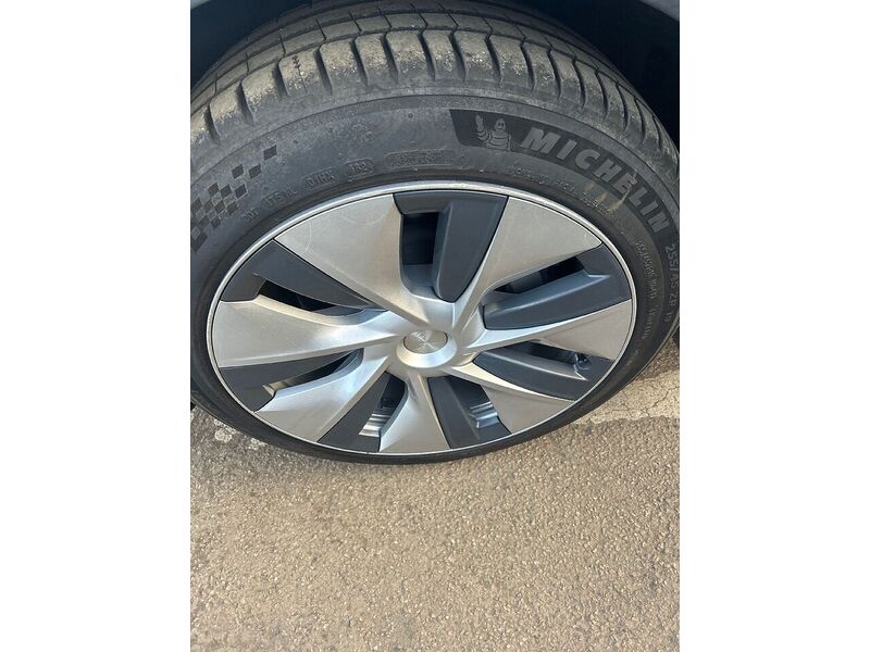 Used Tesla Model Y 2022 for sale - 76378865: Photo 23