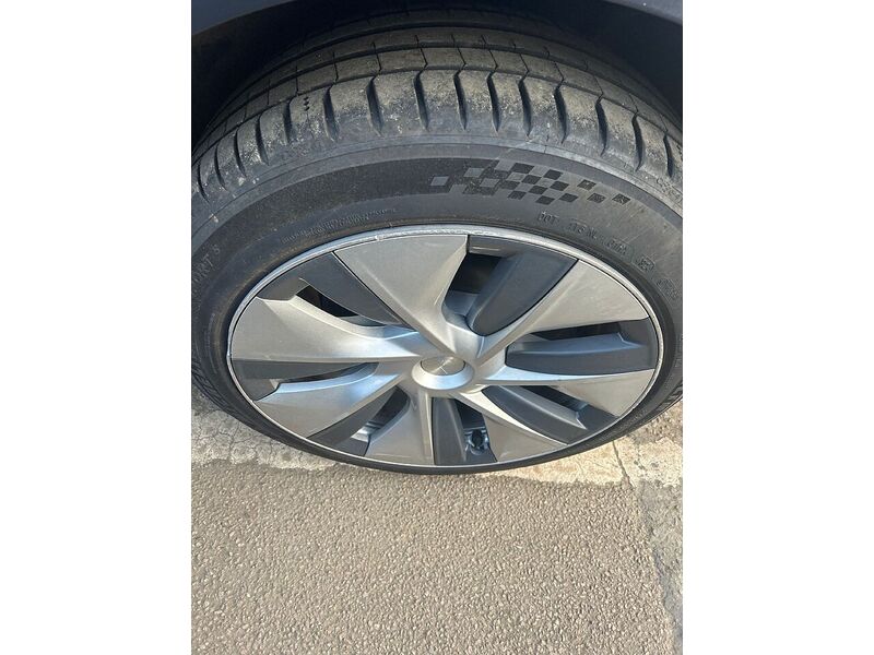 Used Tesla Model Y 2022 for sale - 76378865: Photo 24