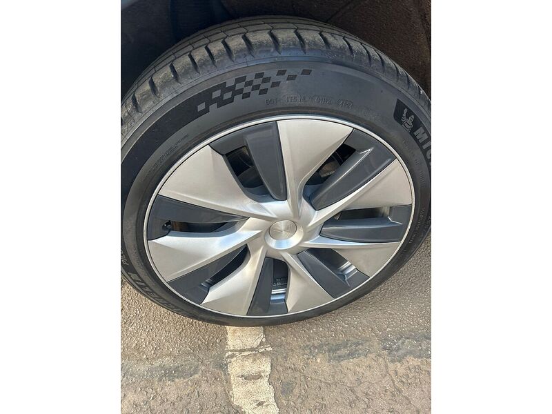 Used Tesla Model Y 2022 for sale - 76378865: Photo 25