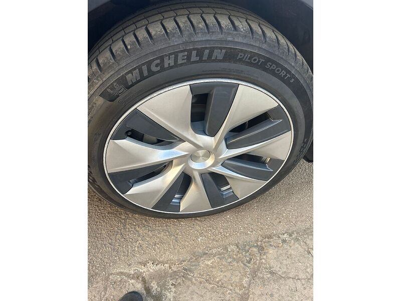 Used Tesla Model Y 2022 for sale - 76378865: Photo 26