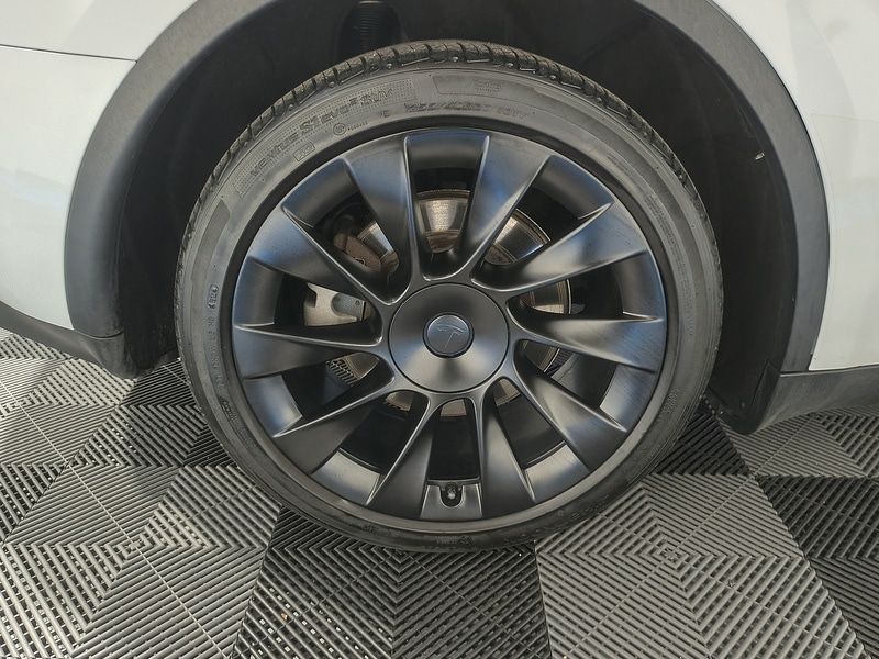 Used Tesla Model Y for sale - 77324456: Photo 11