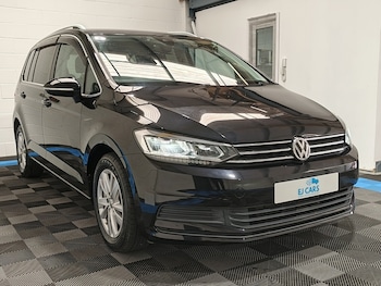 Used Volkswagen Touran 2020 for sale - 79579244: Photo