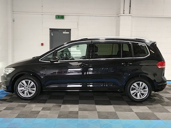 Used Volkswagen Touran 2020 for sale - 79579244: Photo