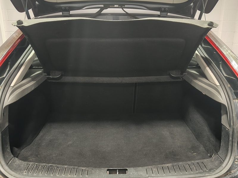 Used Ford Focus 2010 for sale - 76798876: Photo 12