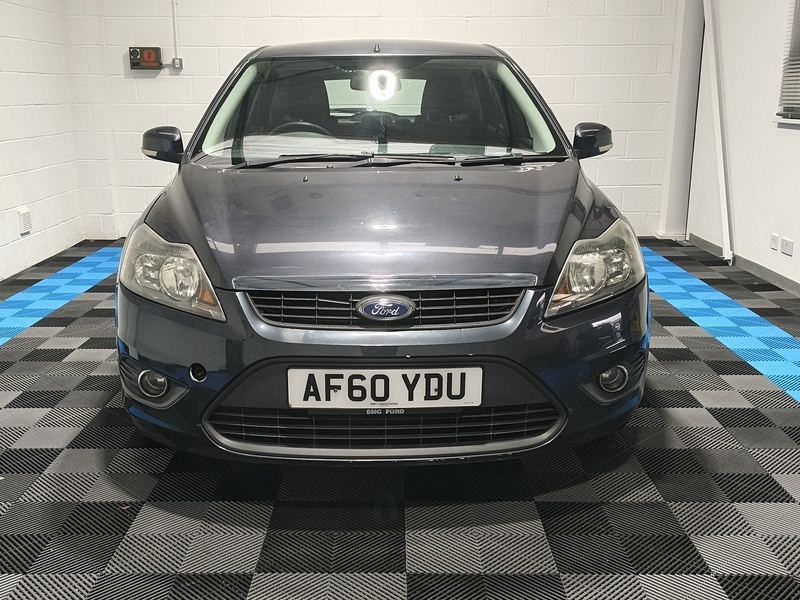 Used Ford Focus 2010 for sale - 76798876: Photo 2