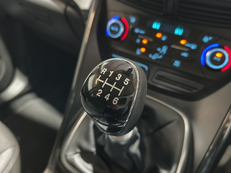 Used Ford Kuga 2017 for sale - 76969769: Photo 33