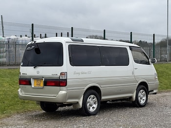 Used Toyota HiAce 2001 for sale - 75309321: Photo