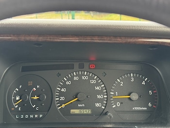 Used Toyota HiAce 2001 for sale - 75309321: Photo