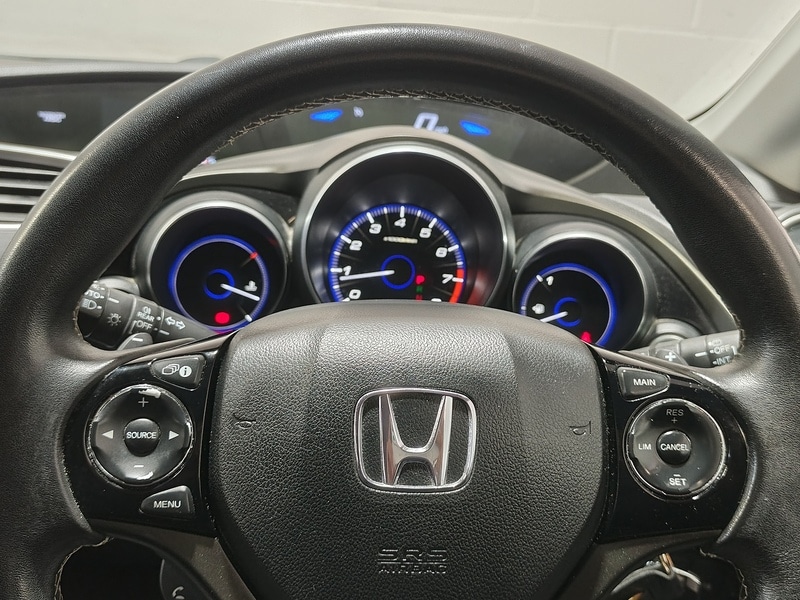 Used Honda Civic 2014 for sale - 76376362: Photo 24