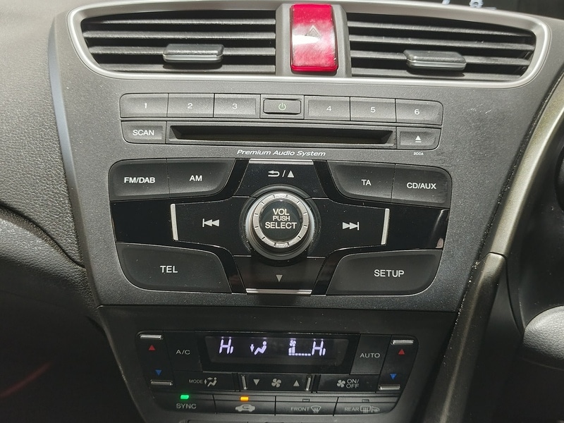 Used Honda Civic 2014 for sale - 76376362: Photo 25