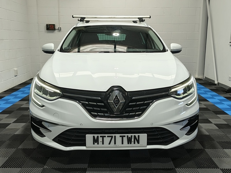 Used Renault Megane 2021 for sale - 78027136: Photo 2