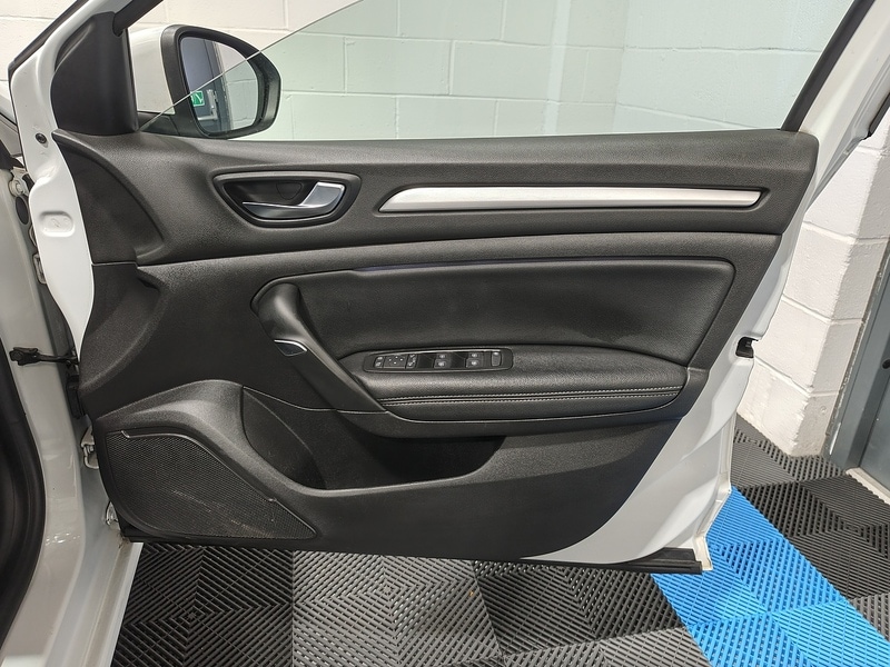 Used Renault Megane 2021 for sale - 78027136: Photo 25