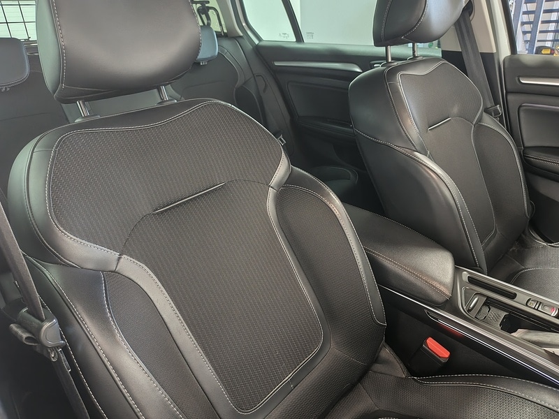 Used Renault Megane 2021 for sale - 78027136: Photo 27