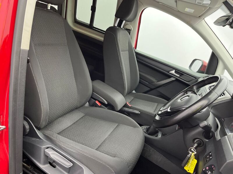 Used Volkswagen Caddy Maxi Life 2018 for sale - 78078918: Photo 13