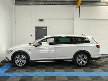 Used Volkswagen Passat 2019 for sale - 79614184: Photo