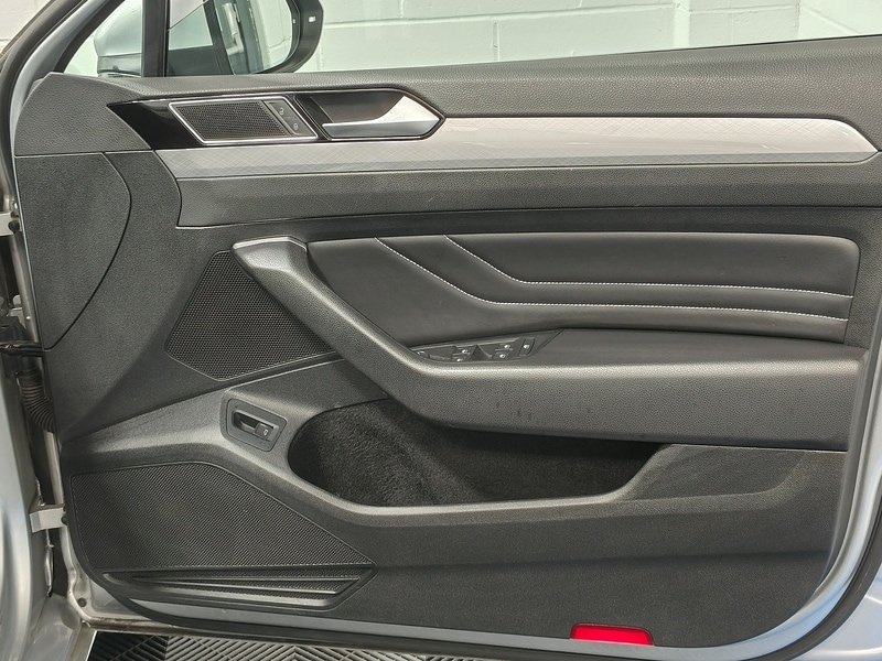 Used Volkswagen Passat 2021 for sale - 75585975: Photo 26