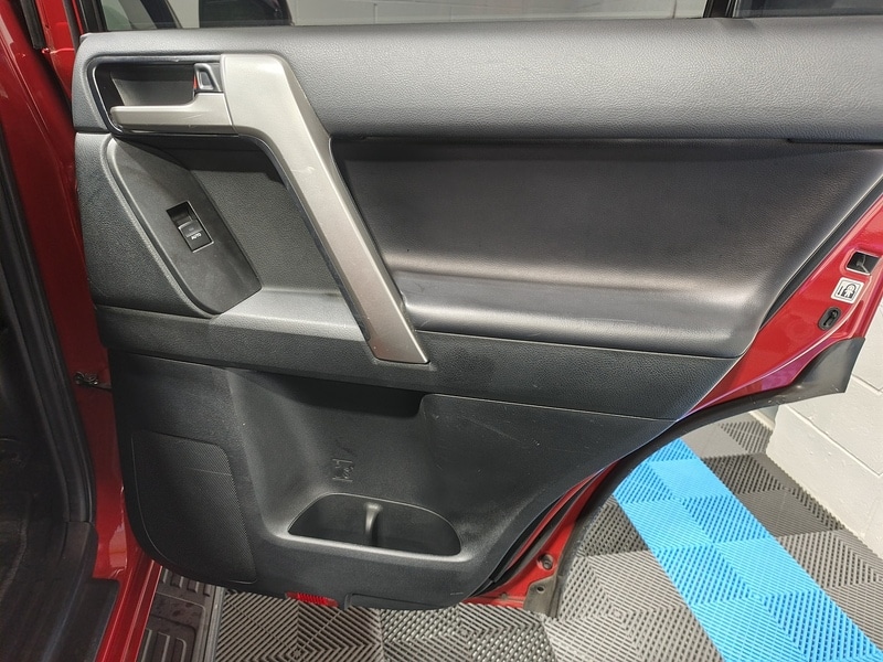 Used Toyota Land Cruiser for sale - 77635228: Photo 38