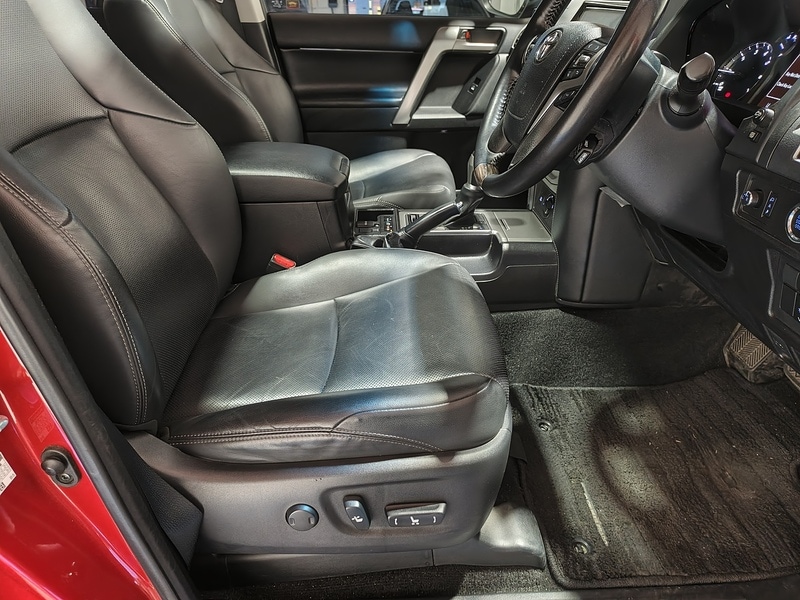 Used Toyota Land Cruiser for sale - 77635228: Photo 48