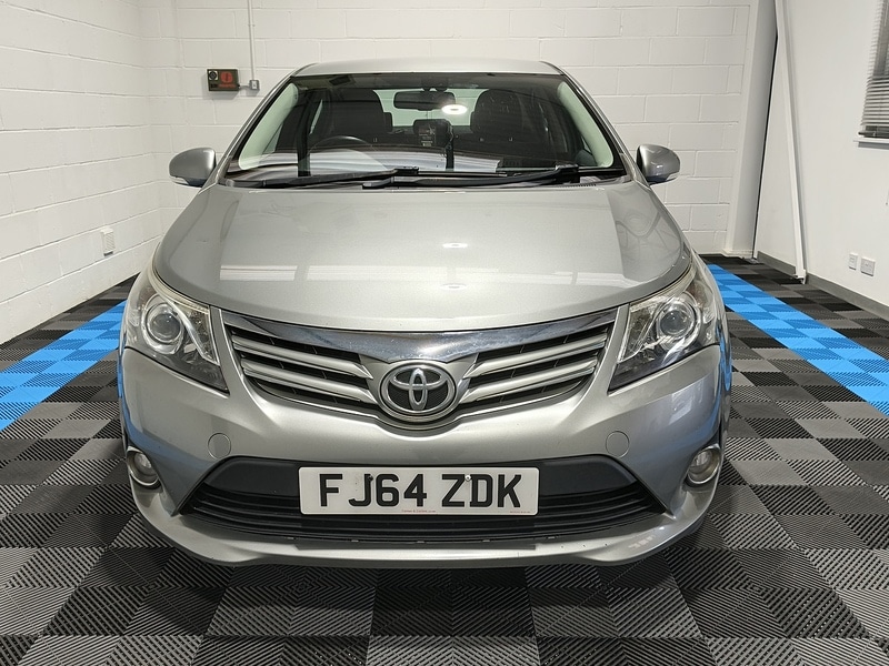 Used Toyota Avensis 2014 for sale - 76253214: Photo 2