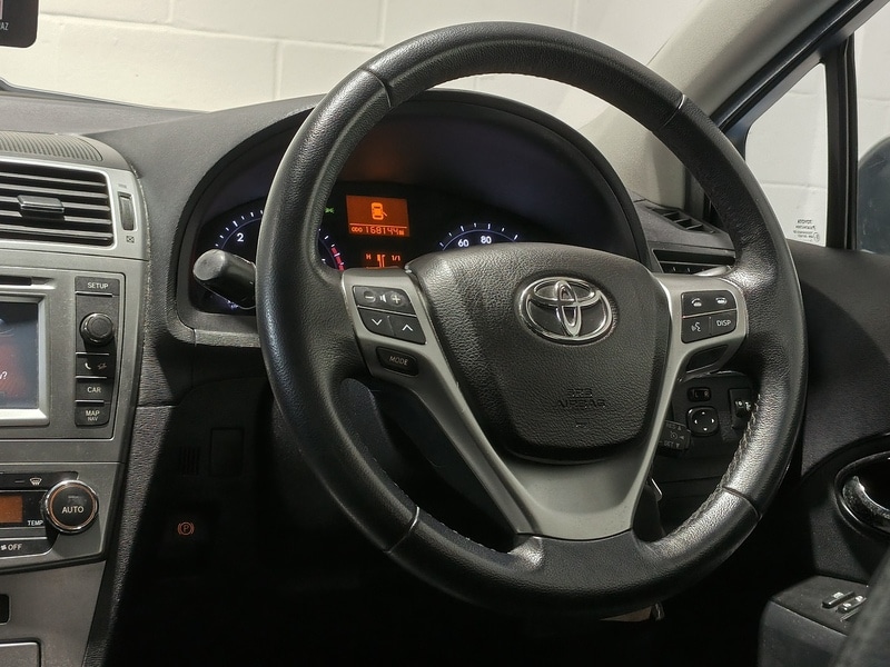 Used Toyota Avensis 2014 for sale - 76253214: Photo 23