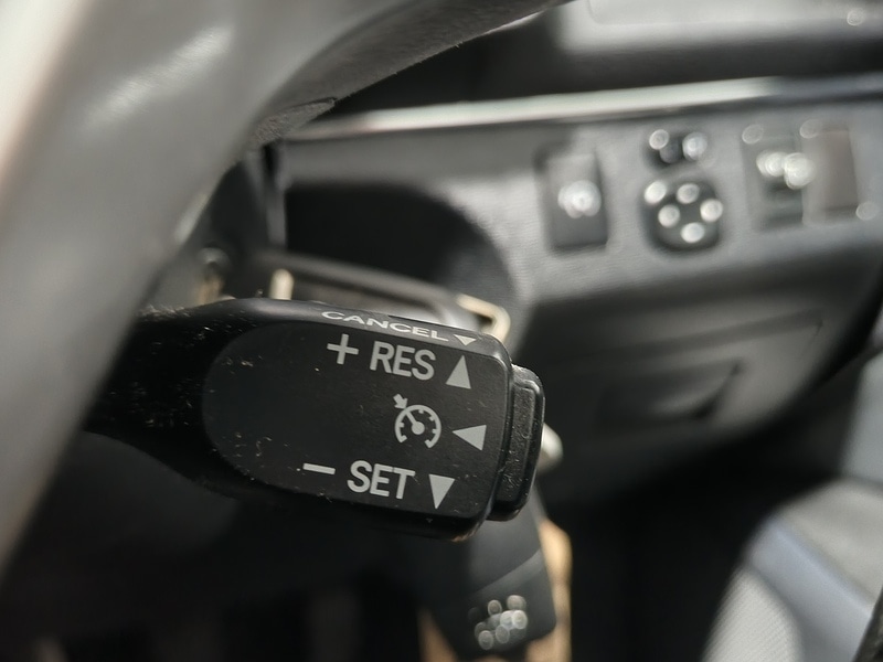 Used Toyota Avensis 2014 for sale - 76253214: Photo 37