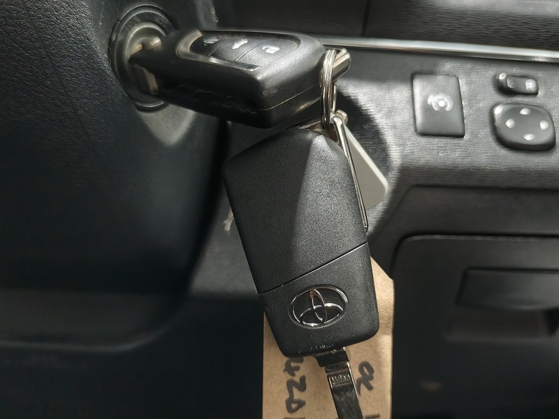 Used Toyota Avensis 2014 for sale - 76253214: Photo 38