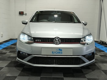 Used Volkswagen Polo 2015 for sale - 79124676: Photo