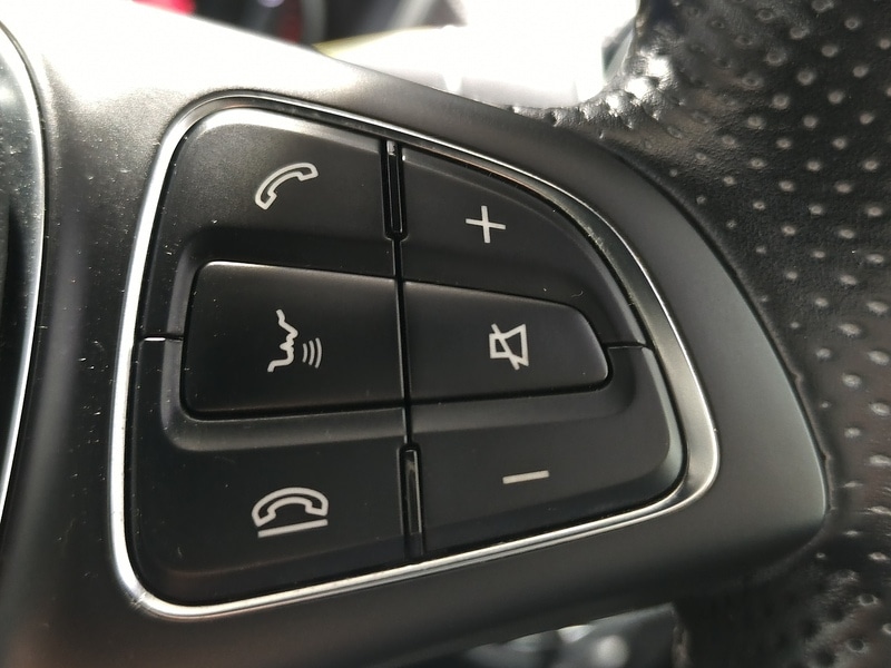 Used Mercedes-Benz V-Class 2024 for sale - 75309329: Photo 49
