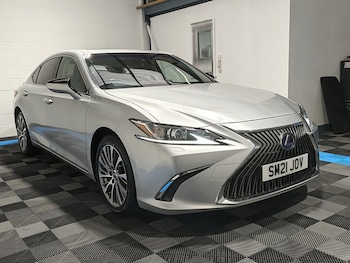 Lexus ES feature image