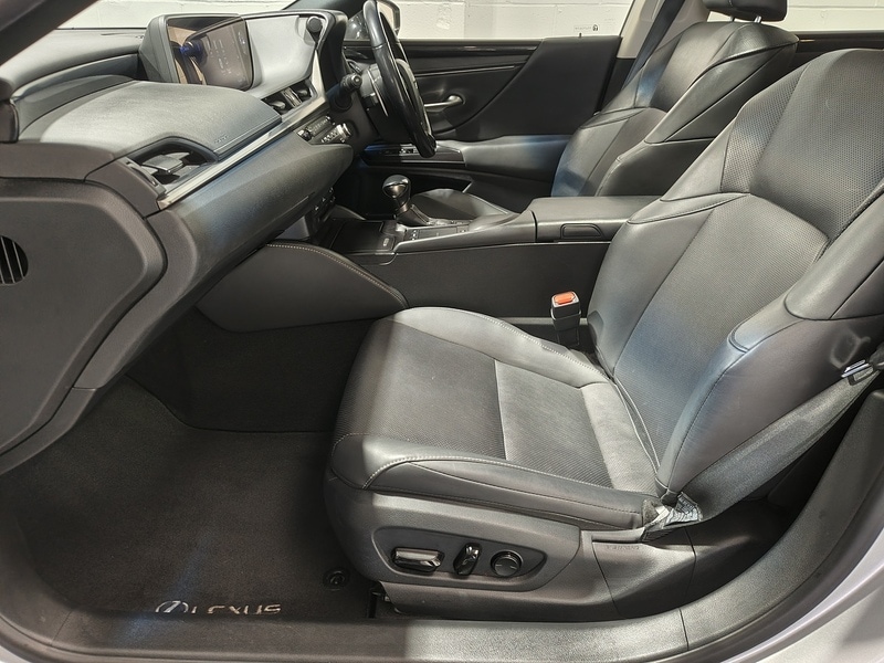 Used Lexus ES 2021 for sale - 77635234: Photo 43