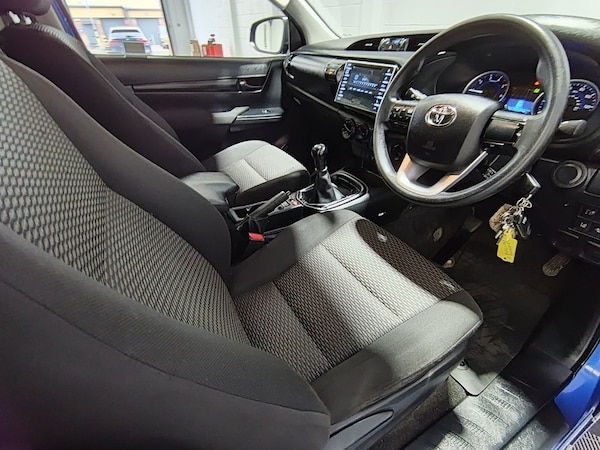 Used Toyota Hilux 2018 for sale - 76320162: Photo 21