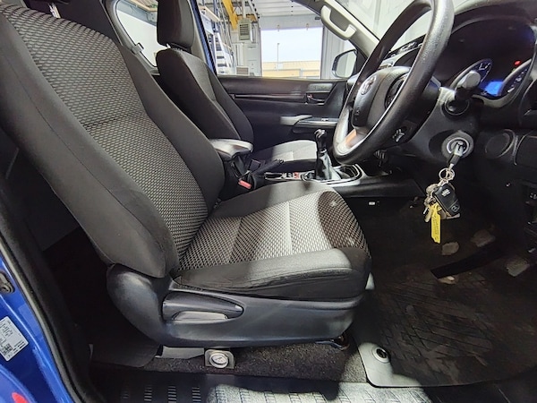 Used Toyota Hilux 2018 for sale - 76320162: Photo 22