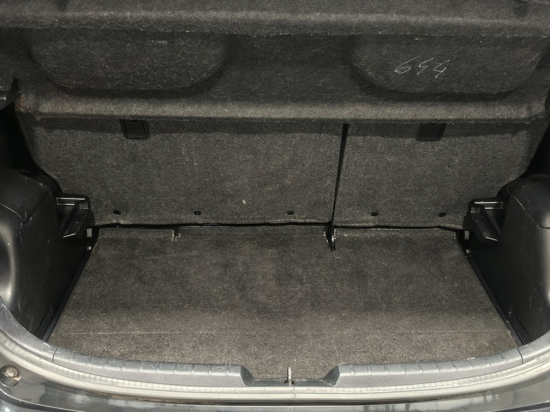 Used Toyota Yaris 2014 for sale - 78083716: Photo 13