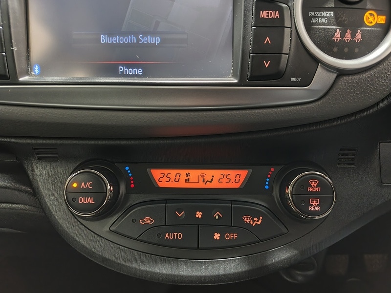 Used Toyota Yaris 2014 for sale - 78083716: Photo 33