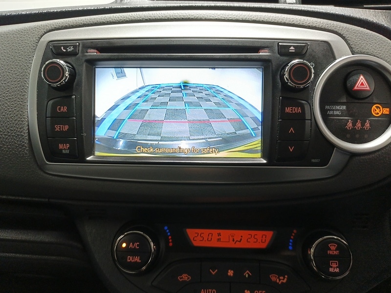 Used Toyota Yaris 2014 for sale - 78083716: Photo 34