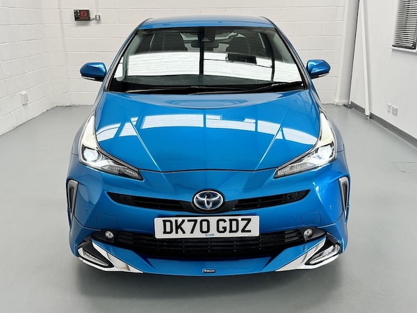 Used Toyota Prius 2025 for sale - 76096632: Photo 2