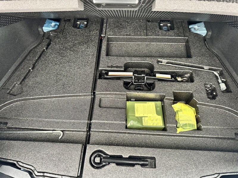 Used Toyota Prius 2025 for sale - 76096632: Photo 30