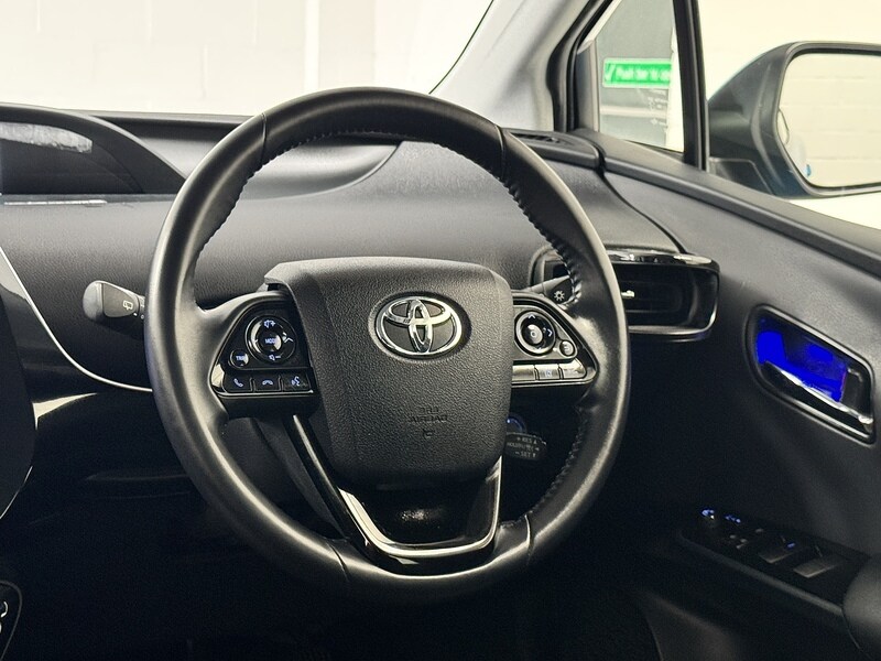 Used Toyota Prius 2025 for sale - 76096632: Photo 32