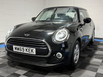 Used MINI Hatch 2019 for sale - 79844888: Photo