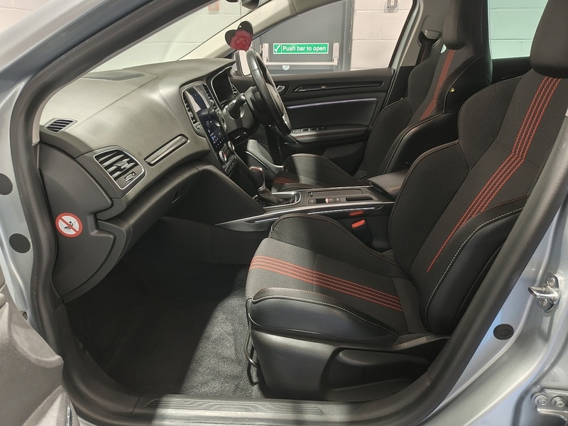Used Renault Megane 2021 for sale - 76320154: Photo 32