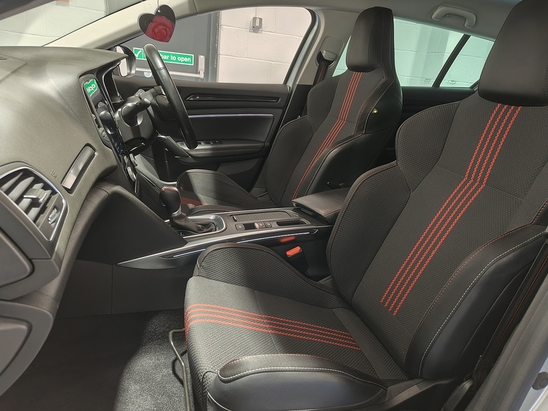 Used Renault Megane 2021 for sale - 76320154: Photo 33