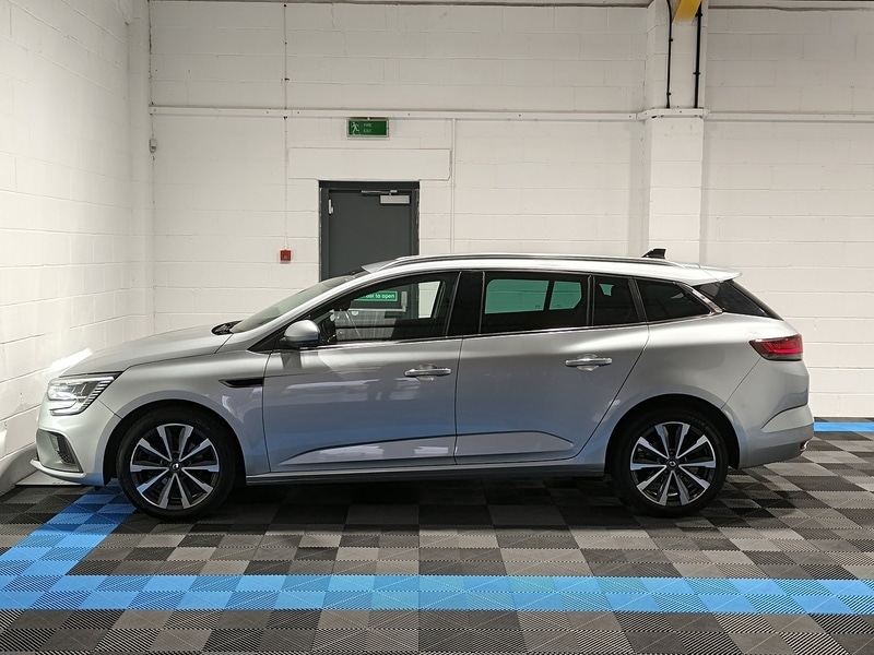 Used Renault Megane 2021 for sale - 76320154: Photo 4