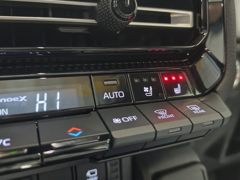 Used Toyota Land Cruiser for sale - 77365343: Photo 49