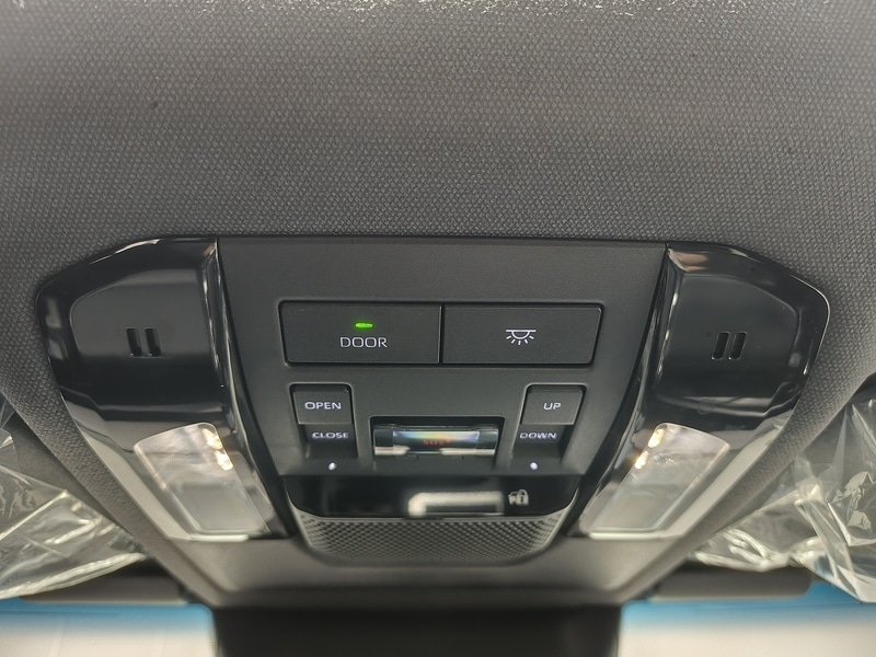 Used Toyota Land Cruiser for sale - 77365343: Photo 51