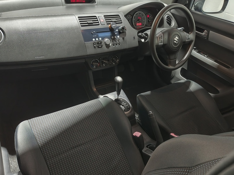 Used Suzuki Swift 2006 for sale - 76439446: Photo 20