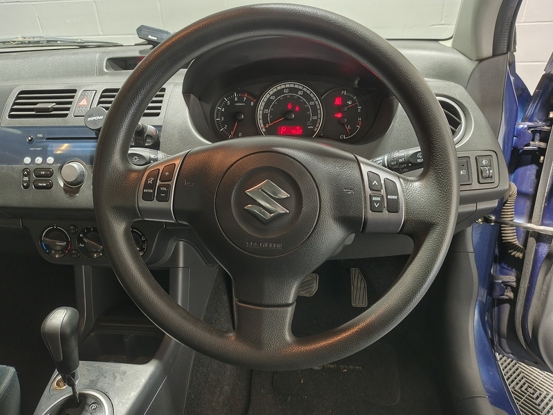 Used Suzuki Swift 2006 for sale - 76439446: Photo 29